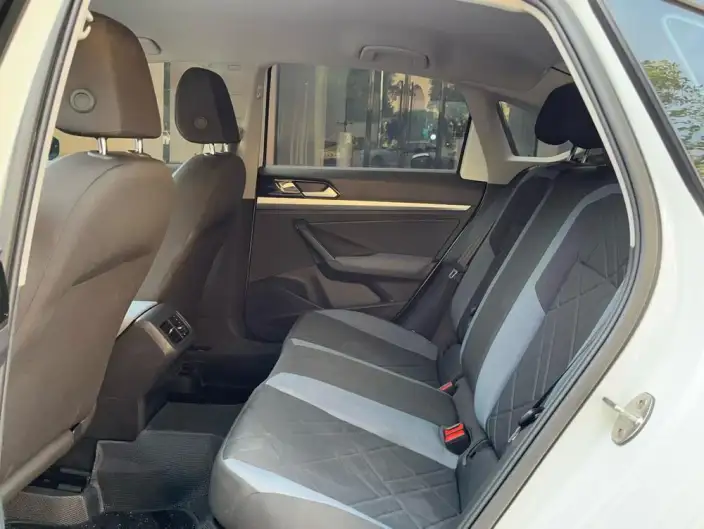 Volkswagen Lavida 2023 Model Facelift 1.5L Automatic Deyi Edition – фото 9