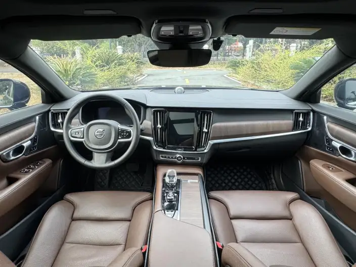 Volvo S90 2024 Model B5 Smart Range Deluxe Edition – фото 7