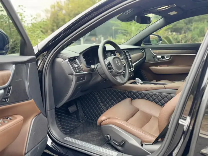 Volvo S90 2024 Model B5 Smart Range Deluxe Edition – фото 8