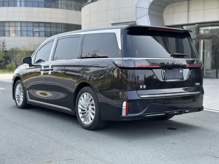 VOYAH Dreamer PHEV 2024 Model Ultra-long Endurance Premium Edition – фото 5
