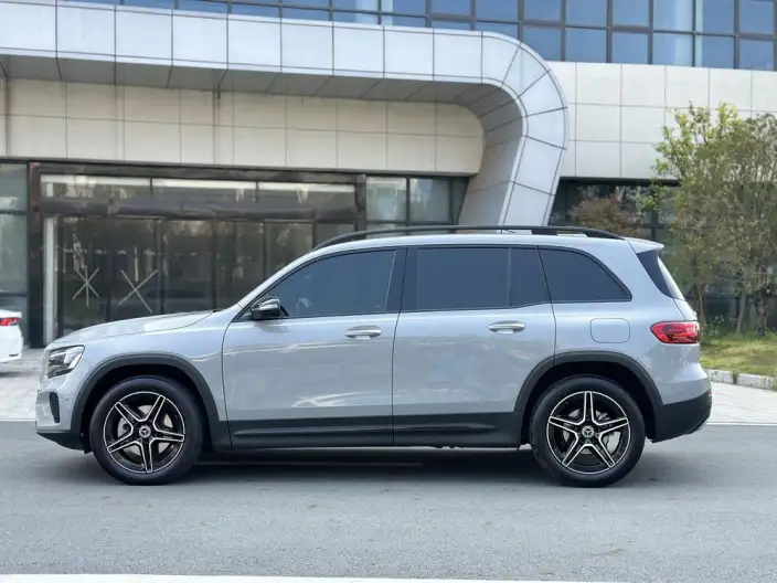 Mercedes-Benz GLB 2026 Model GLB 220 Collector Edition Model