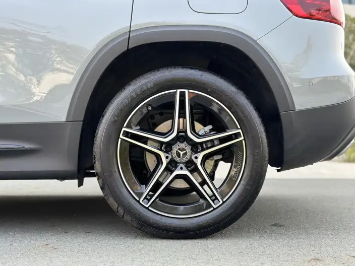 Mercedes-Benz GLB 2026 Model GLB 220 Collector Edition Model – фото 8