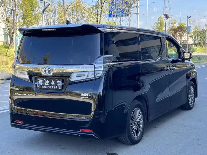 Vellfire 2021 Model Toyota Crown Hybrid 2.5L HV Deluxe Edition – фото 6