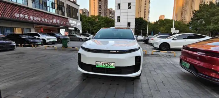 Li Auto L6 2024 Model Pro Edition