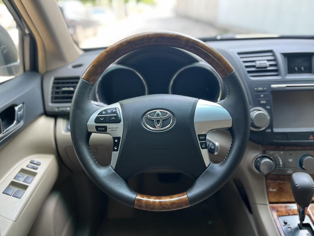 Toyota Highlander 2012 модификация 3.5L 4WD 7 seat Elite Edition – фото 14