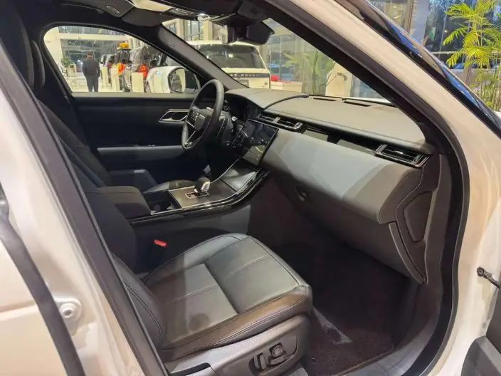 Range Rover Velar 2025 Model Dynamic SE – фото 8