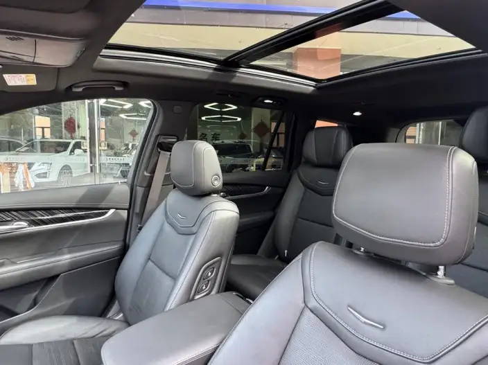 Cadillac XT6 2025 Model 2.0T Luxury Executive Classic Edition – фото 10
