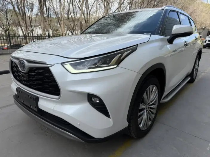 Toyota Highlander 2024 Model Hybrid 2.5L 4WD Premium Edition 7 seat