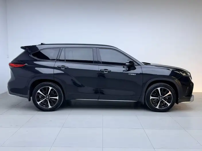 Crown Kluger 2021 Model 2.5L HEV 4WD Premium Edition – фото 8