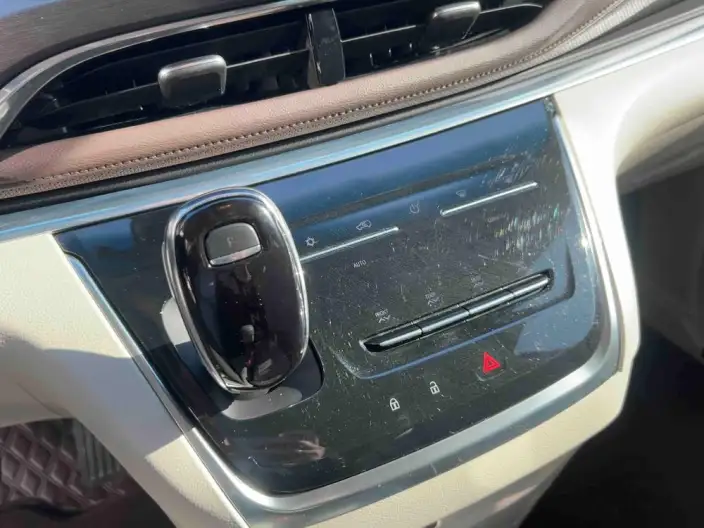 Buick GL8 2023 Model Business class 2.0T Comfort Model – фото 9
