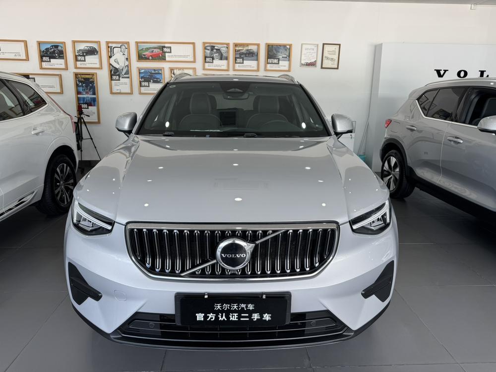 Volvo XC40 2024 B3 Smart Vision Luxury – фото 2