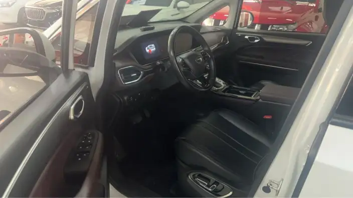 GAC Trumpchi M6 2023 Model PRO 270T WDCT Deluxe Edition – фото 7