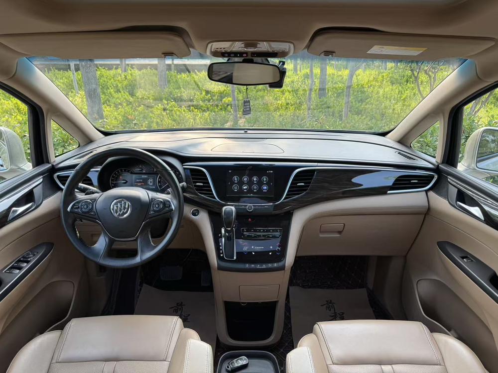 Buick GL8 2018 ES 28T Luxury China VI – фото 10