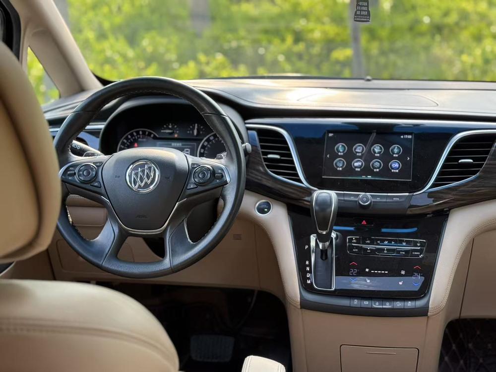 Buick GL8 2018 ES 28T Luxury China VI – фото 17