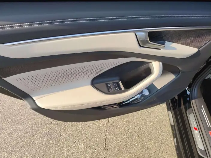 Audi A6L 2026 Model 2.0T quattro Exclusive Model – фото 9