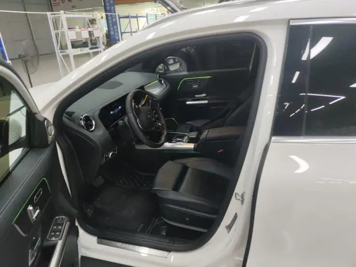 Mercedes-Benz GLA 2023 Model GLA 200 – фото 7