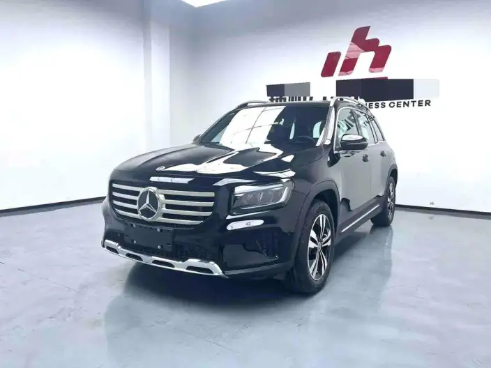 Mercedes-Benz GLB 2024 Model GLB 200 Dynamic Model – фото 1