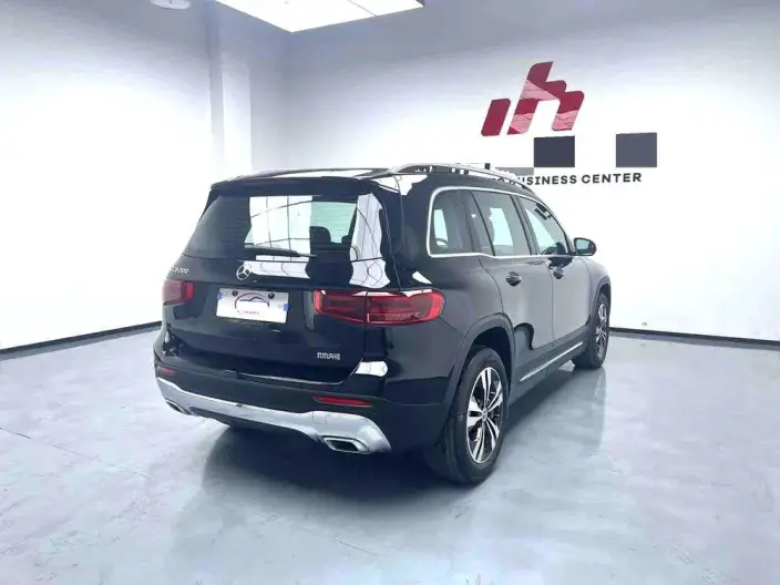 Mercedes-Benz GLB 2024 Model GLB 200 Dynamic Model – фото 4