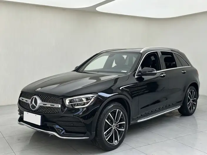 Mercedes-Benz GLC 2022 Model Facelift GLC 260 L 4MATIC Luxury Model – фото 1