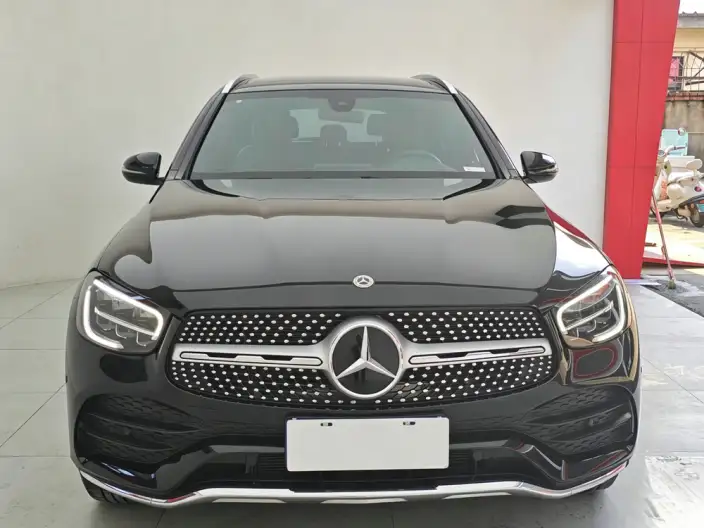 Mercedes-Benz GLC 2022 Model Facelift GLC 260 L 4MATIC Luxury Model – фото 2