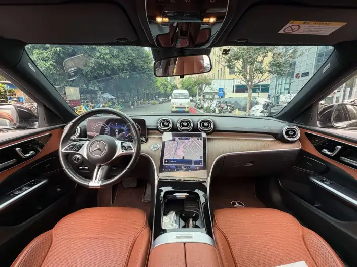 Mercedes-Benz C-Class 2022 Model C 260 L – фото 8