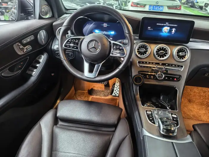 Mercedes-Benz GLC 2022 Model GLC 300 L 4MATIC Dynamic Model – фото 10