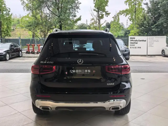 Mercedes-Benz GLB 2025 Model GLB 220 Fashion Model – фото 4