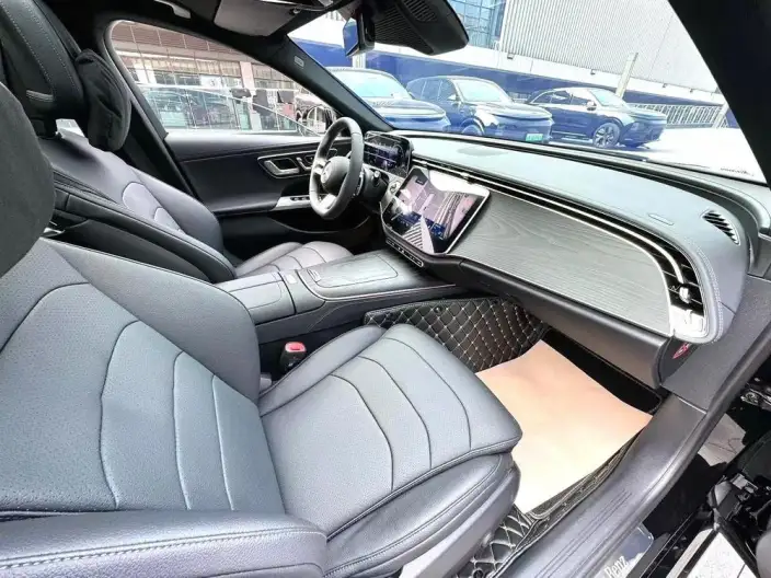 Mercedes-Benz E-Class 2024 Model E 300 L Fashion Model sedan – фото 7