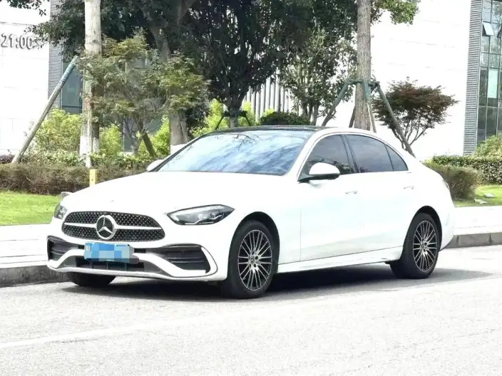 Mercedes-Benz C-Class 2025 Model C 260 L Sports Edition – фото 1