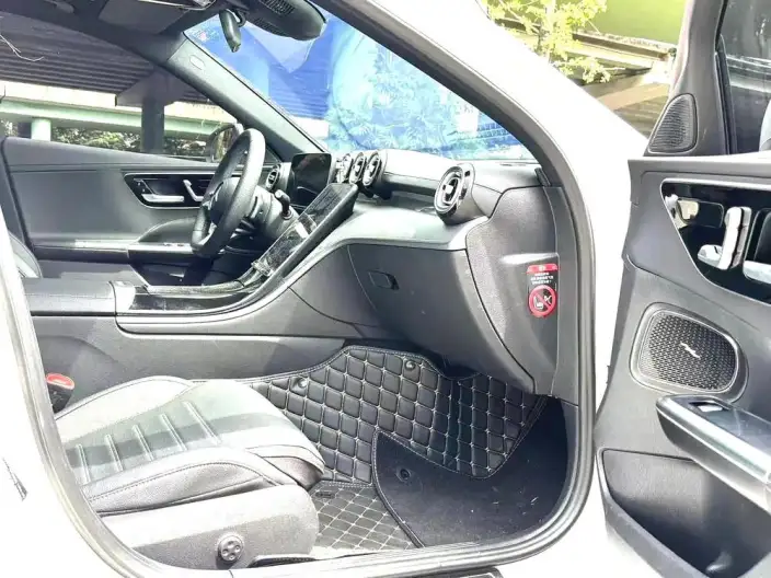 Mercedes-Benz C-Class 2025 Model C 260 L Sports Edition – фото 8