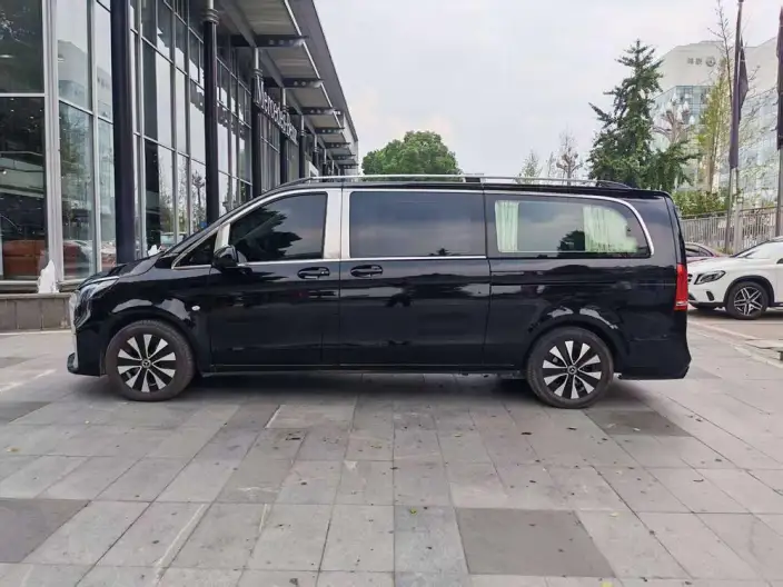 Viano 2023 Model 2.0T Business Edition 7 seat – фото 4