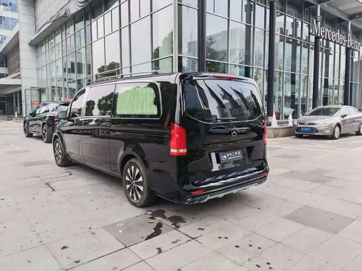 Viano 2023 Model 2.0T Business Edition 7 seat – фото 5