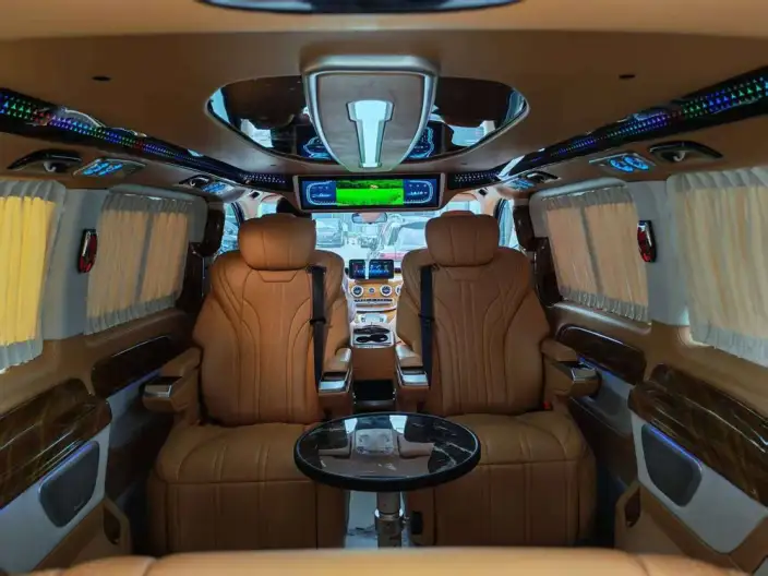 Viano 2023 Model 2.0T Business Edition 7 seat – фото 10