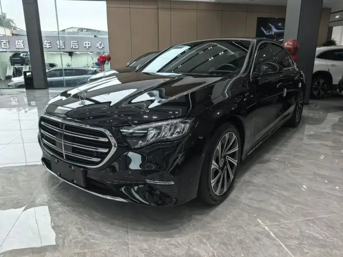Mercedes-Benz E-Class 2024 Model E 300 L Luxury Model sedan – фото 1