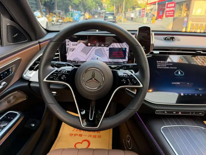 Mercedes-Benz E-Class 2025 Model E 300 L Luxury Model sedan – фото 9