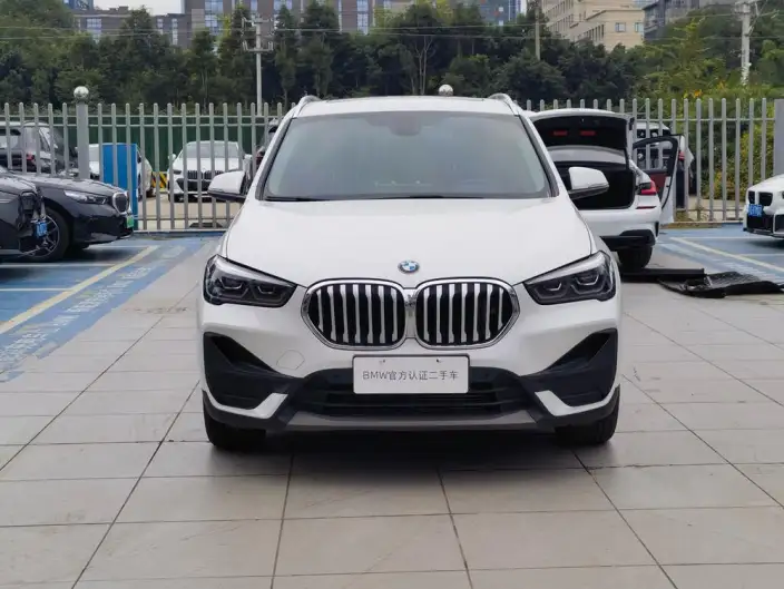 BMW X1 2022 Model sDrive25Li Leading Model – фото 2