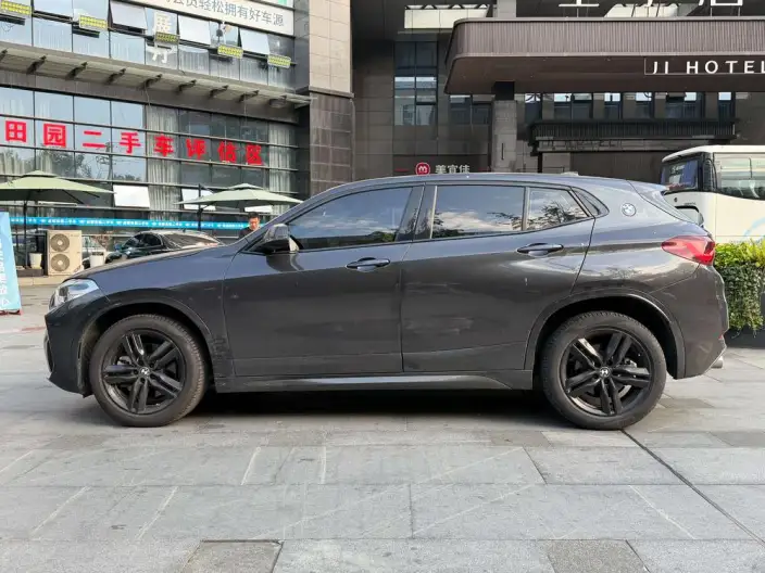 BMW X2 2022 Model sDrive25i M Sports Set – фото 3