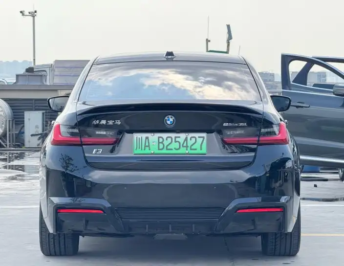 BMW i3 2023 Model eDrive35L – фото 4