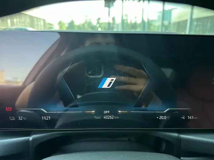 BMW i3 2023 Model eDrive40L Night Edition Sports Set – фото 7