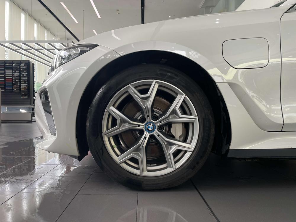 BMW i3 2023 eDrive35 L – фото 6