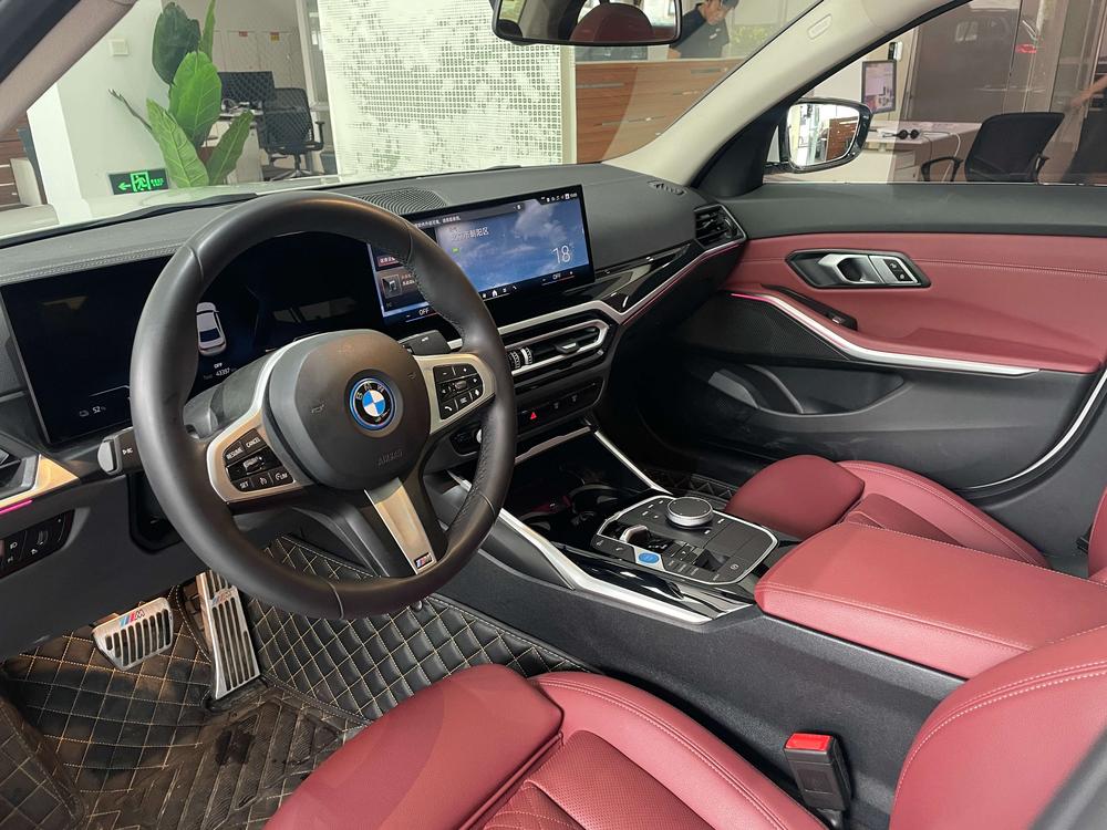BMW i3 2023 eDrive35 L – фото 7