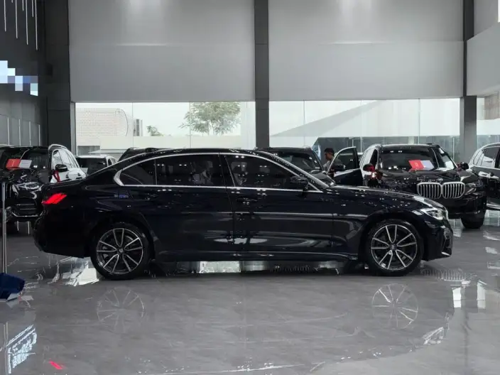 BMW 3 Series 2022 Model 325Li xDrive M Sports Set – фото 5