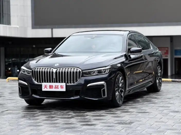 BMW 7 Series 2021 Model 740Li Leading Model M Sports Set – фото 1