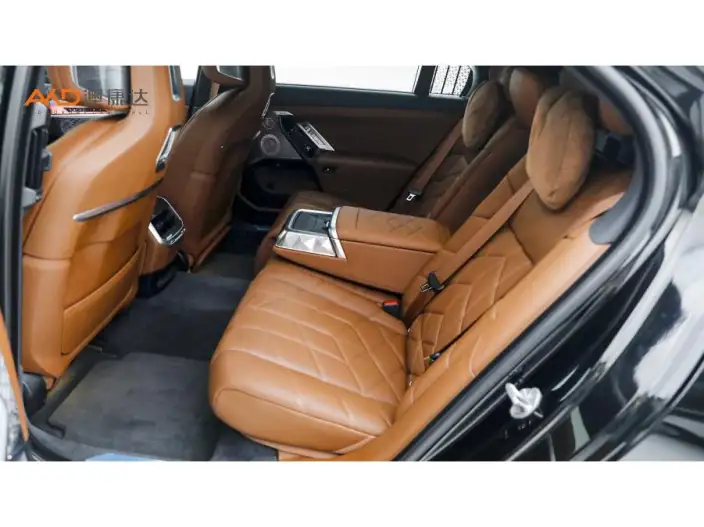 BMW 7 Series 2023 Model 740Li Exclusive Model Luxury Set – фото 10