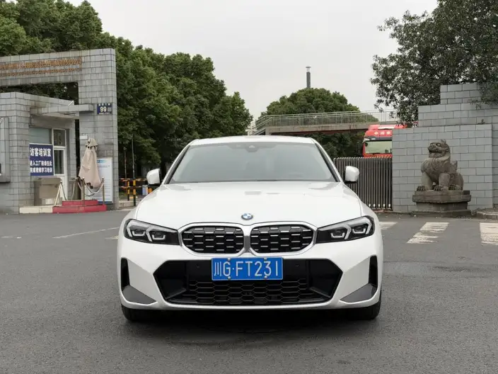 BMW 3 Series 2025 Model 325Li M Sports Set – фото 2