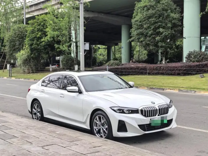 BMW i3 2025 Model eDrive35L – фото 3