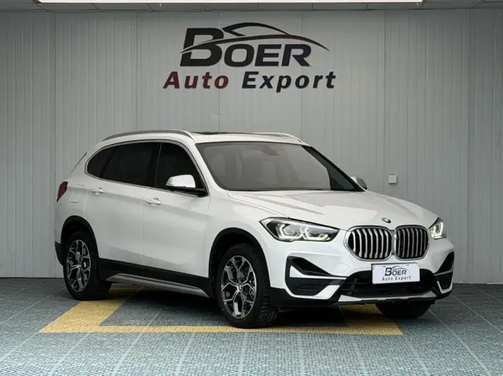 BMW X1 2022 Model sDrive20Li Fashion Model – фото 3