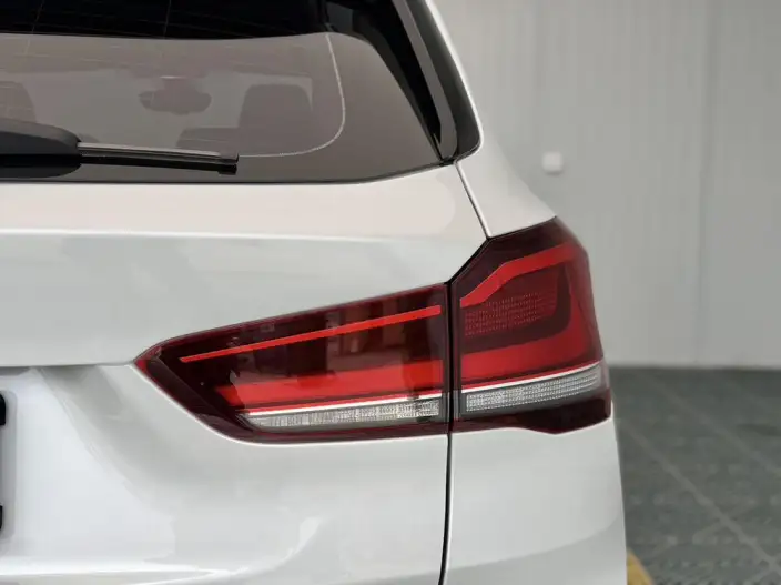 BMW X1 2022 Model sDrive20Li Fashion Model – фото 9