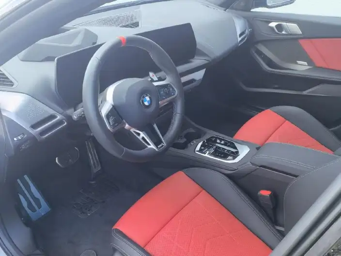 BMW 2 Series 2025 Model M235L – фото 8