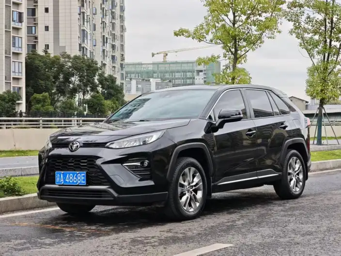 Toyota Wildlander 2021 Model 2.0L 4WD Deluxe Edition – фото 1